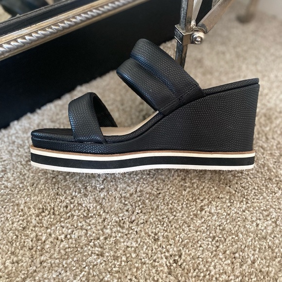 Dolce Vita Black Wedge Sandals shoes platforms Size 9 - Picture 6 of 6